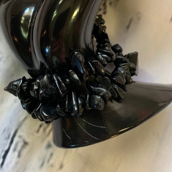 βοΈRESTOCKED Authentic Obsidian Bracelet β’ Crystal Jewelry β’ Handmade Bracelet - Picture 5 of 8